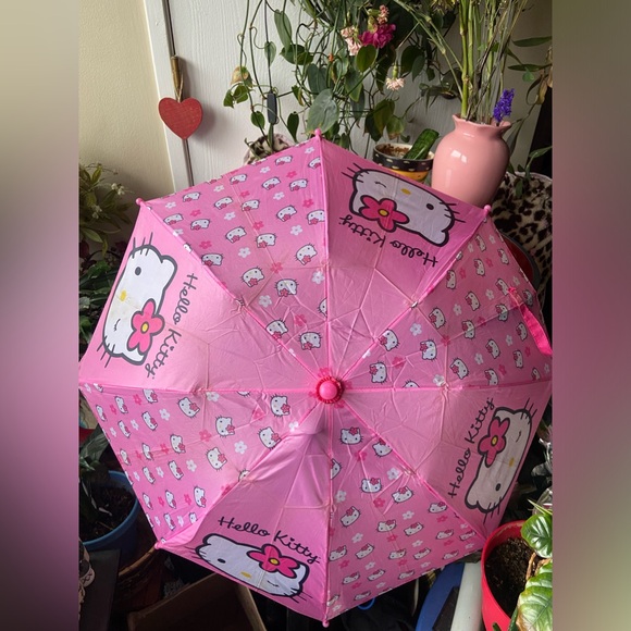 Hello Kitty Kids Folding Umbrella Velcro Closure - Picture 7 of 8